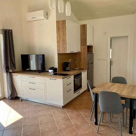Apartment Josip Vir Ngoại thất bức ảnh
